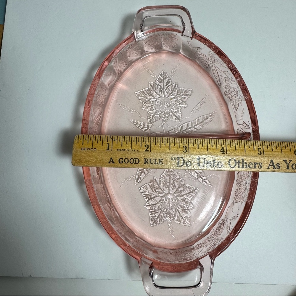 Jeannette Vintage Pink Depression Glass Divided Relish Dish Poinsettia Design 8” - Picture 8 of 16